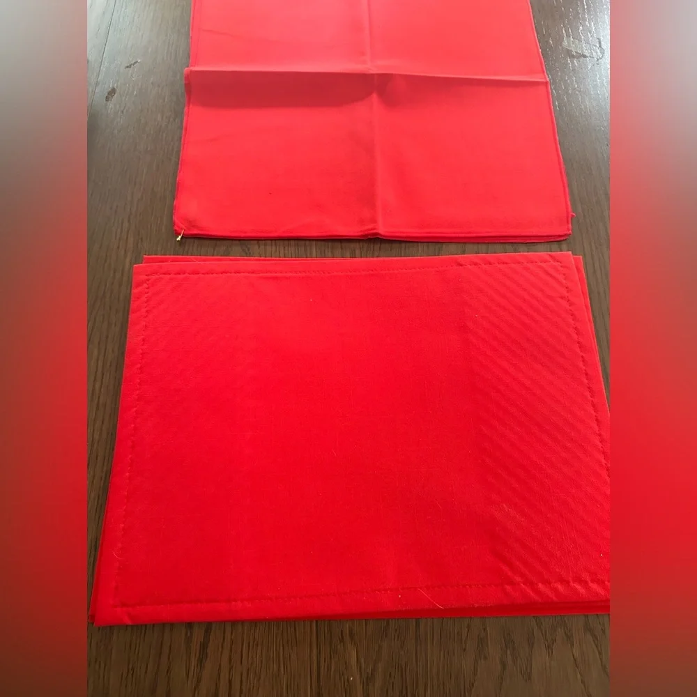Vintage Oblique Red Green Christmas Quilted Placemats & Linen Napkins 4 ea. MCM